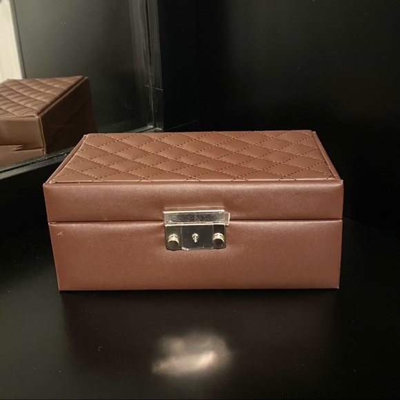 Jewelry Box - Picture 3 of 15